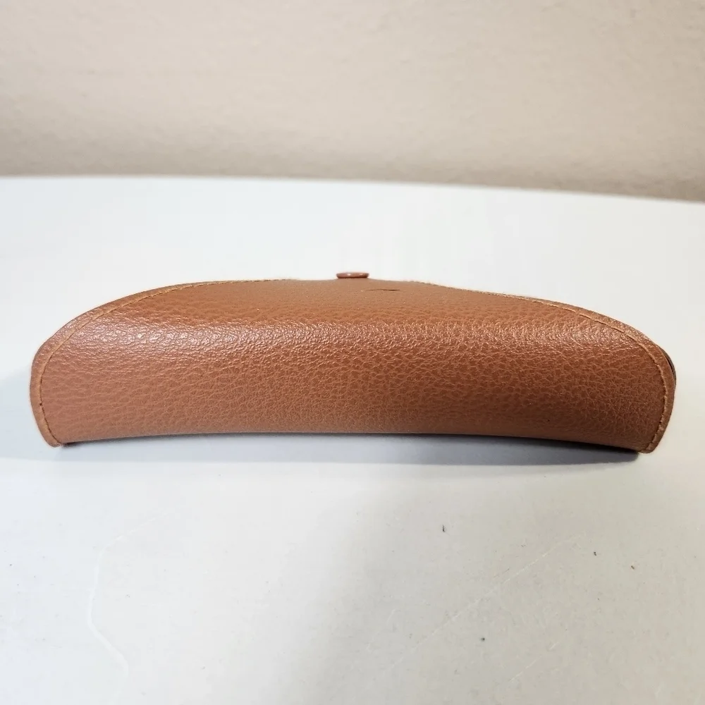 Ray-Ban Brown Pebbled Leather Glasses Case Semi-Soft Flip Top